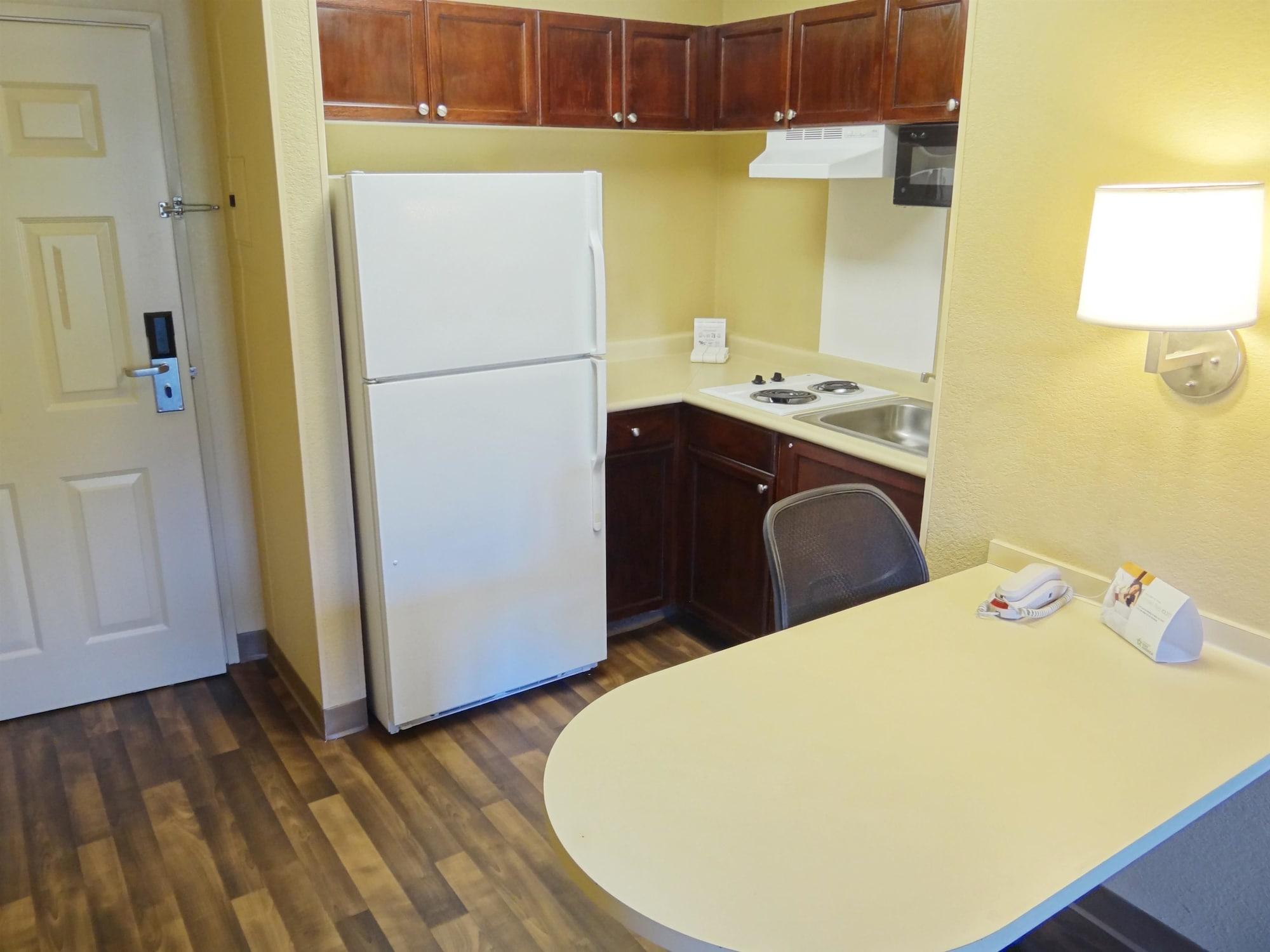 Extended Stay America Suites - Dallas - Las Colinas - Green Park Dr Irving Dış mekan fotoğraf