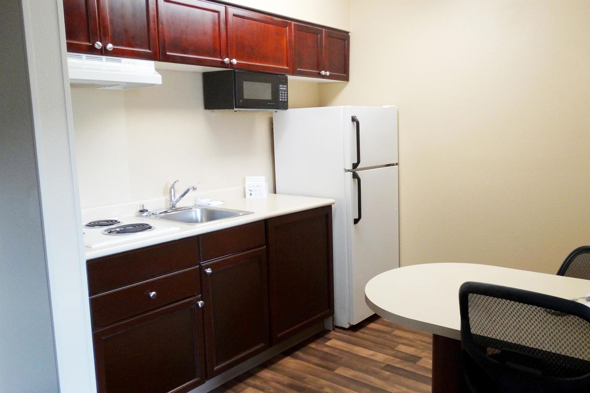 Extended Stay America Suites - Dallas - Las Colinas - Green Park Dr Irving Dış mekan fotoğraf